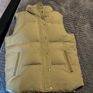 Women’s Patagonia vest